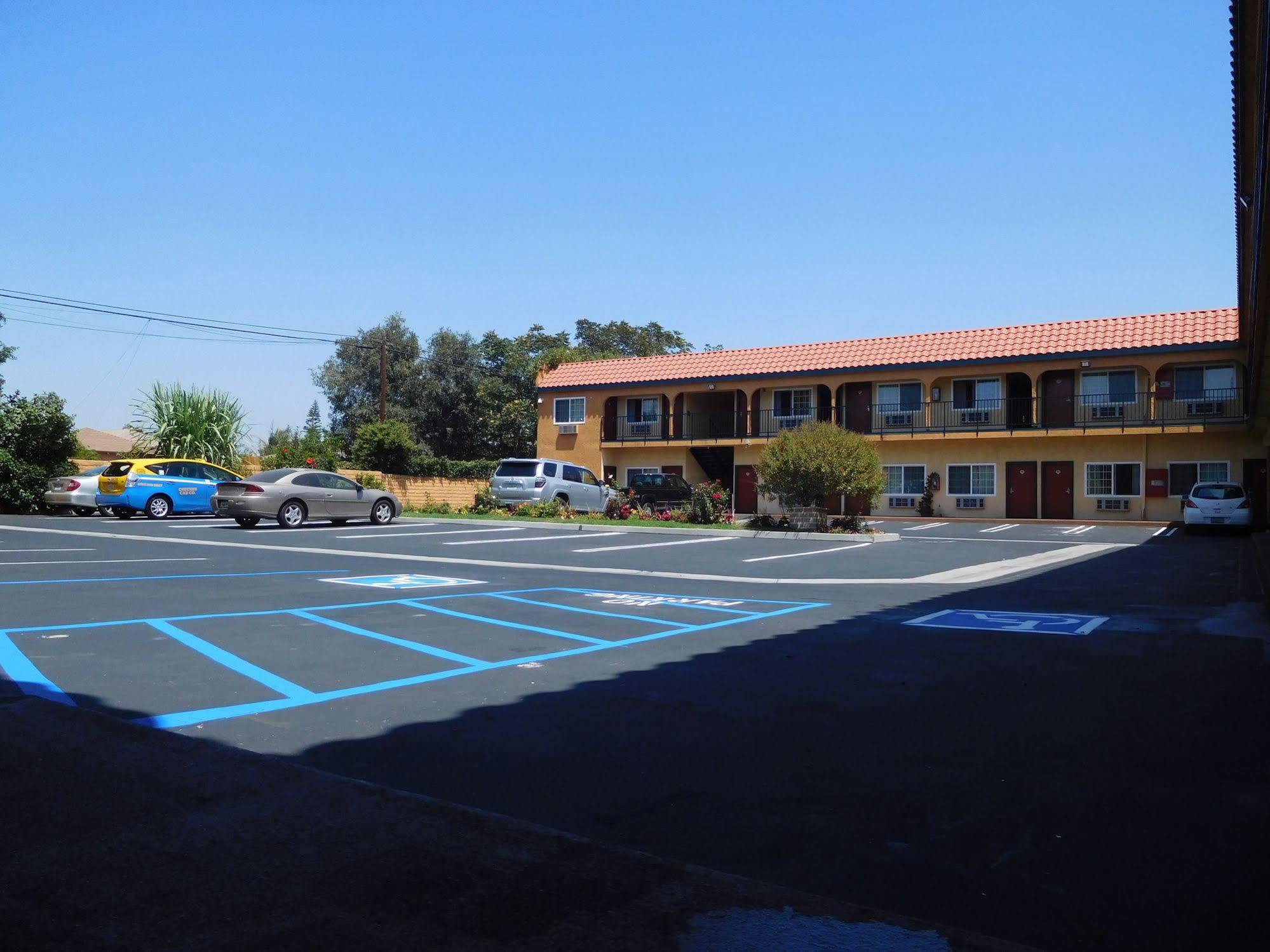 Diamond Inn Inglewood Exterior photo
